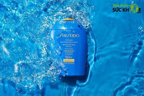 Kem chống nắng dạng sữa của Nhật Shiseido Ultimate Sun Protection Lotion SPF50+ WetForce