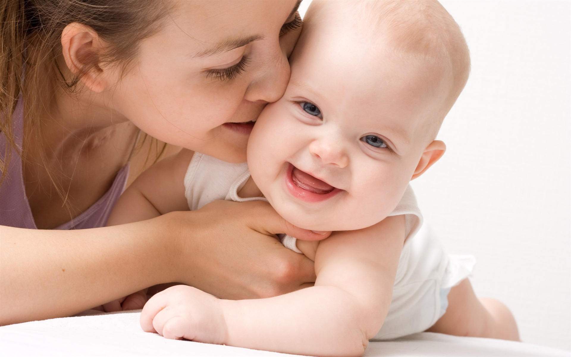 Dùng Sữa Non Colosvita Cho Trẻ Có Tốt Không? Cần Lưu Ý Những Gì?