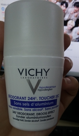 Lăn Khử Mùi Vichy Có Tốt Không? Có Mấy Loại? Giá Bao Nhiêu?
