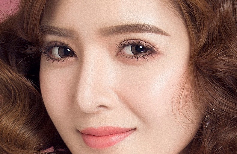 Thuốc Nhỏ Mắt Refresh Tears Có Tốt Không? Đánh Giá Của Người Dùng Như Thế Nào?