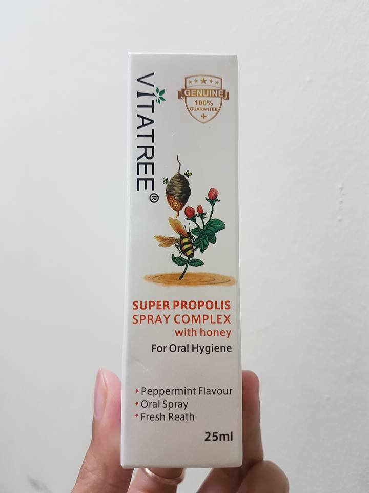 Review: Xịt Keo Ong Vitatree Có Tốt Không? Dùng Cho Trẻ Em & Bà Bầu Được Không?