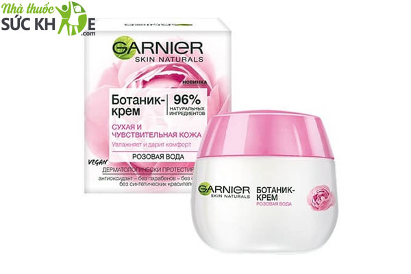 Kem dưỡng Garnier Skin Naturals Cream Rose